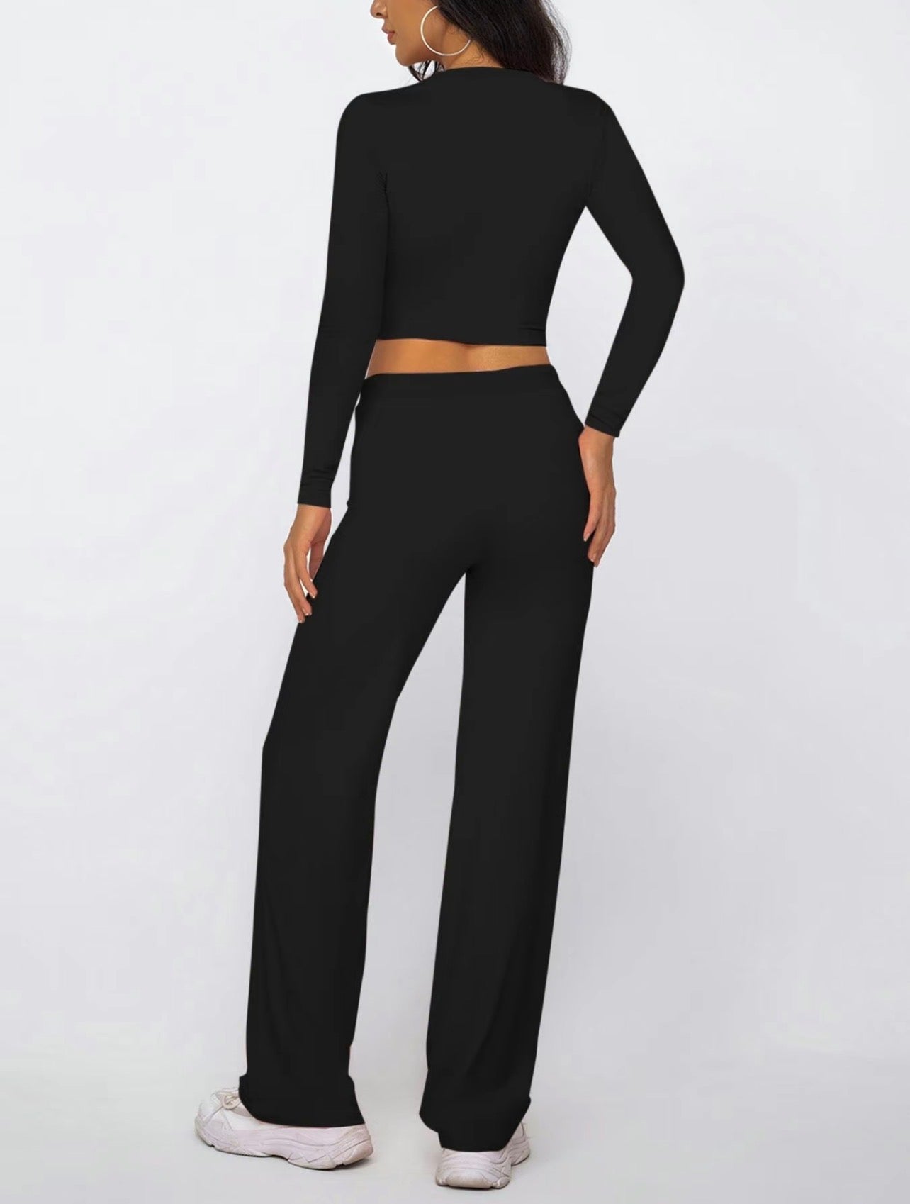 Essential Lounge Set