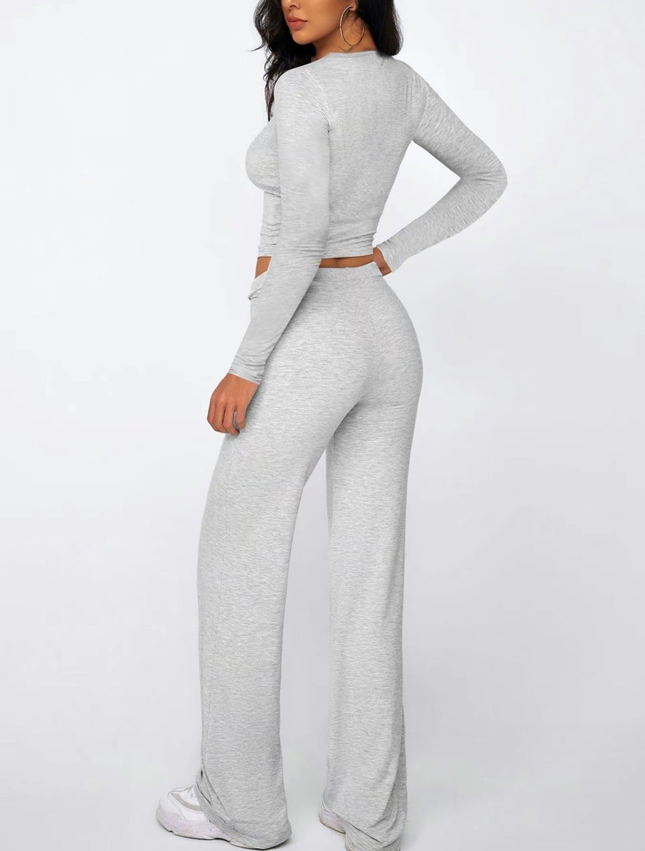 Essential Lounge Set